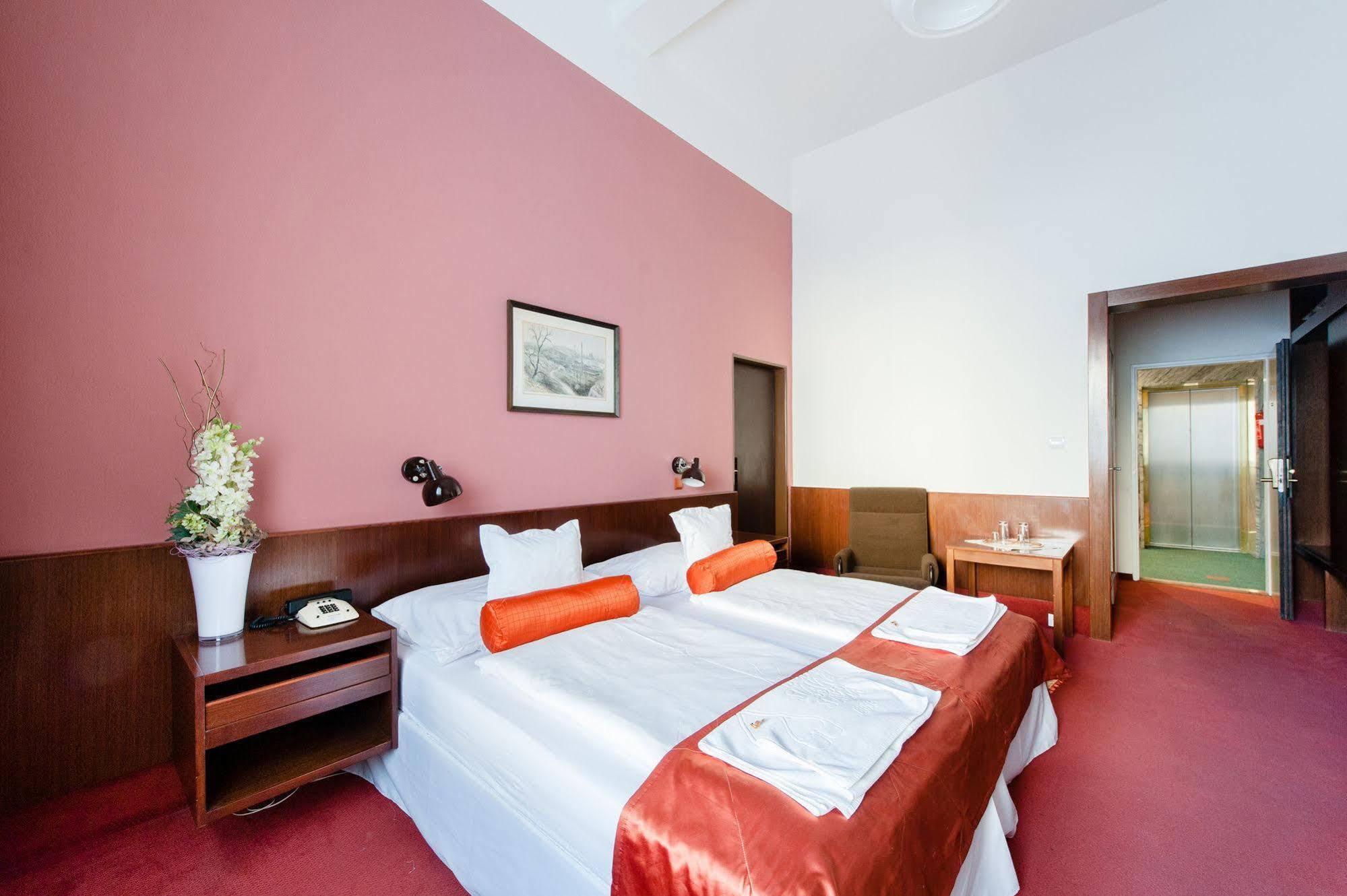 Hotel Slavia برنو المظهر الخارجي الصورة