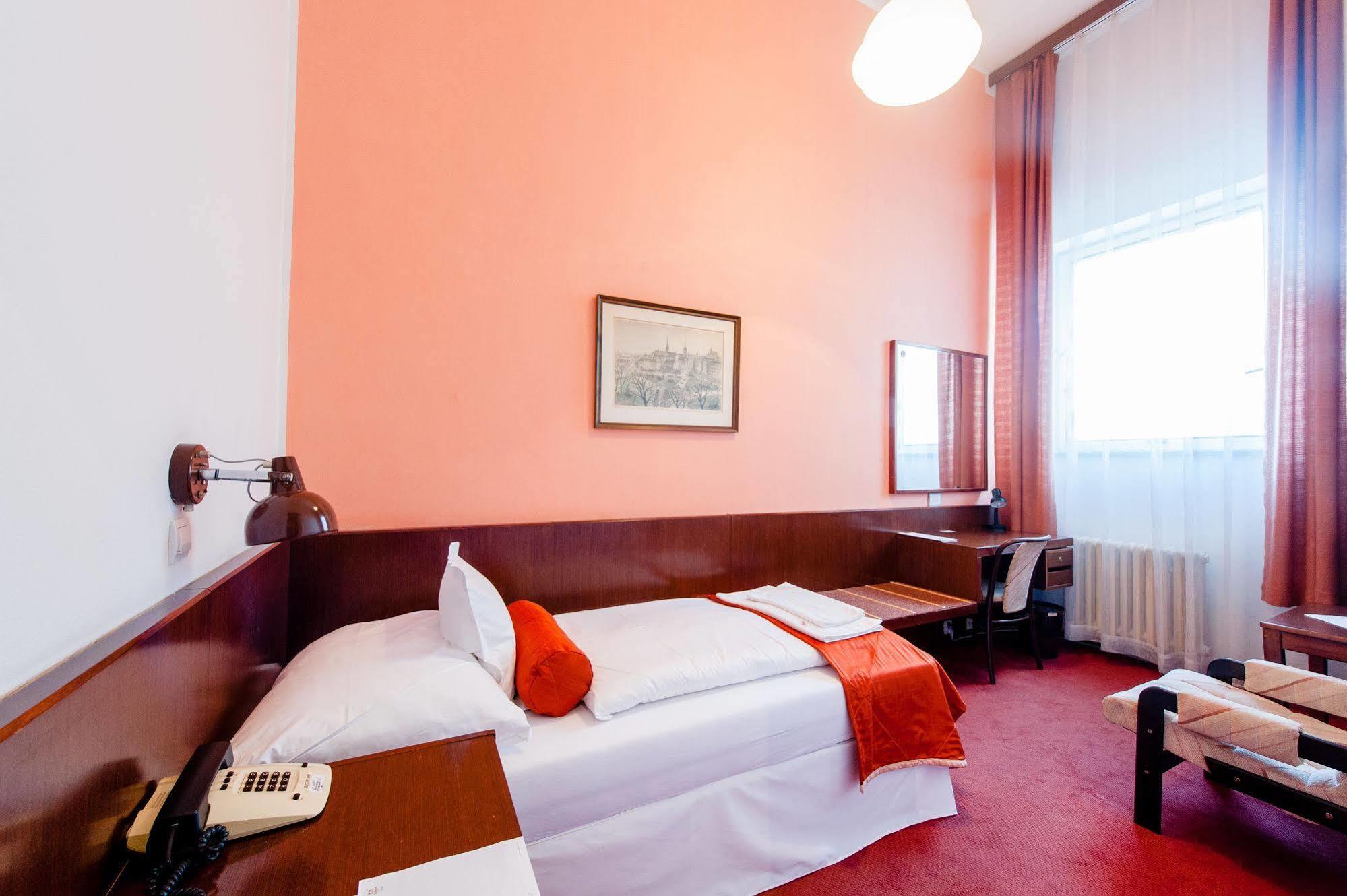 Hotel Slavia برنو المظهر الخارجي الصورة